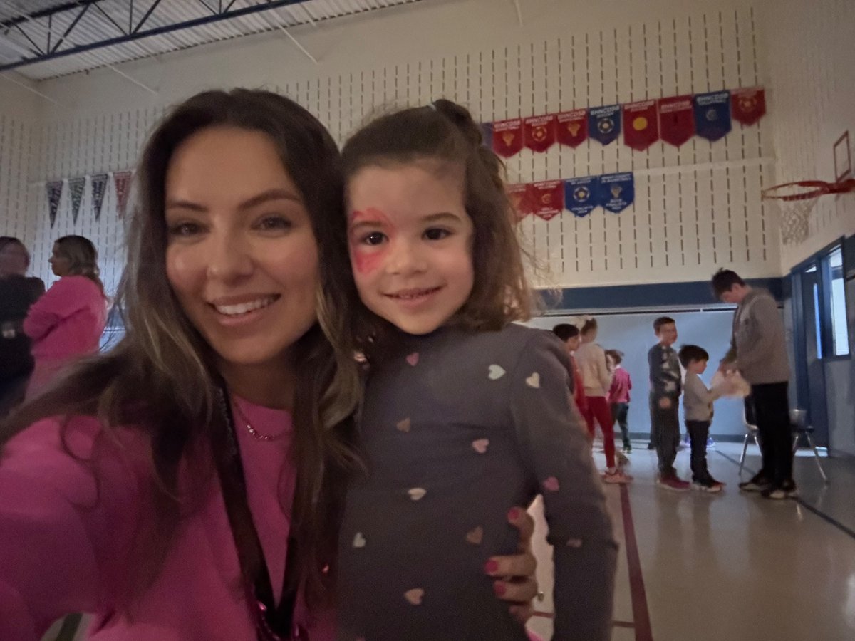 🩷We had a day full of LOVE and laughter in Kinder B🩷 <a href="/MissMoriECE/">Courtney Mori</a>