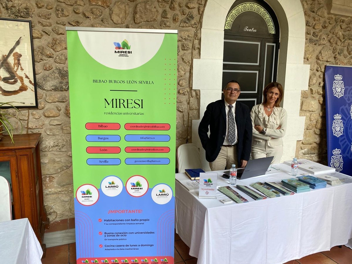 📚 El Grupo Larrú estuvo presente en las Jornadas de Puertas Abiertas del Colegio Sagrados Corazones de Miranda. Un gran evento para conectar con futuros estudiantes y ayudarles a tomar decisiones informadas sobre su alojamiento universitario. ¡Gracias por la invitación! 🙌🎓