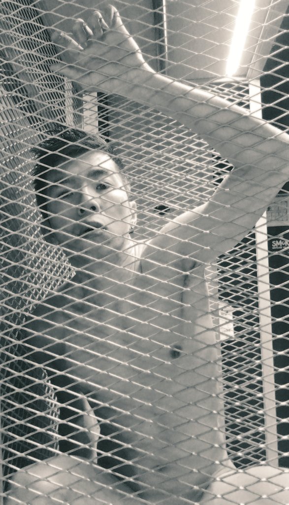 不要讓情緒被囚禁
情人節快樂 
Happy valentine's day