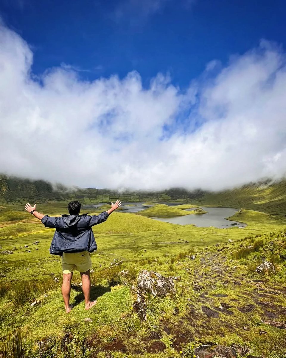 [ Hobbit Hiking Style ] 👣🚶⛰️🏞️

Caldeirão, Corvo Island, #Azores 🇵🇹

#hiking #hobbit #LOTR #landscape #photography #travelphotography #barefoot #lago #portugal #volcano <a href="/visitportugal/">Visit Portugal</a> <a href="/turismoportugal/">Turismo de Portugal</a> <a href="/visiteurope/">Visit Europe</a> <a href="/visitingazores/">Visit Azores</a> <a href="/NatGeoTravel/">Nat Geo Travel</a> <a href="/lonelyplanet/">Lonely Planet</a> <a href="/NatGeoPhotos/">Nat Geo Photography</a>