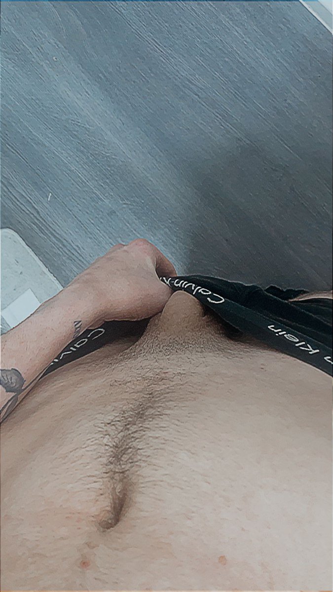 Do you like Valentine's Day Sales? Because clothes are 100% off at my place...😉

SC - Bradyallen2024 👻