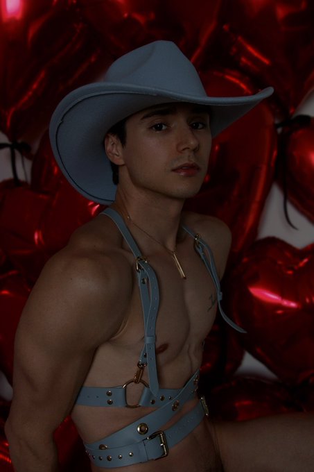 Happy Cupid Day 💘 https://t.co/Gb7jgO3dvc