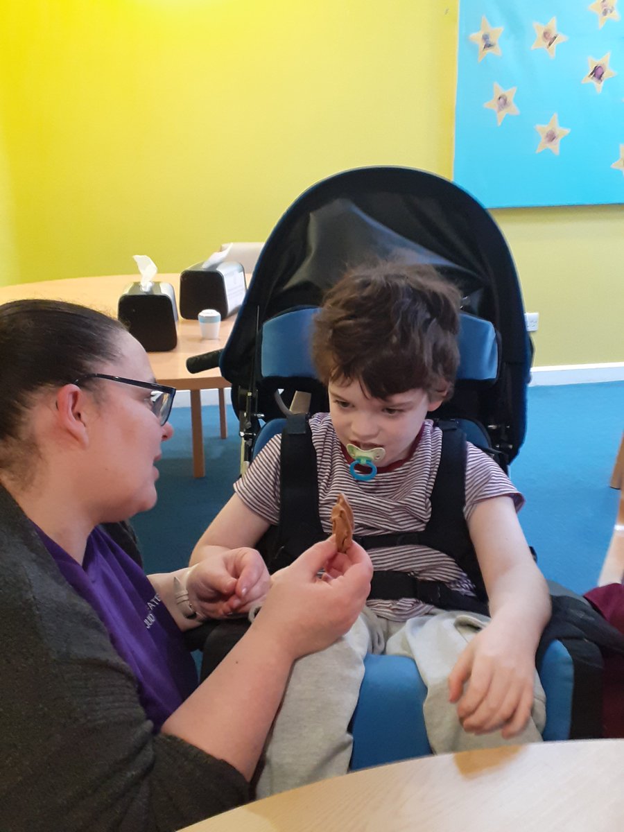 Can you feel the love tonight? Noah and Maria, two of our #LittleStars, certainly loved the recent craft workshop with Jude Creates, making #Valentines bears as gifts for loved ones.💜🐻

👉 To show some love for our Little Stars, visit brnw.ch/21wQHR3

#NIHospice #Donate