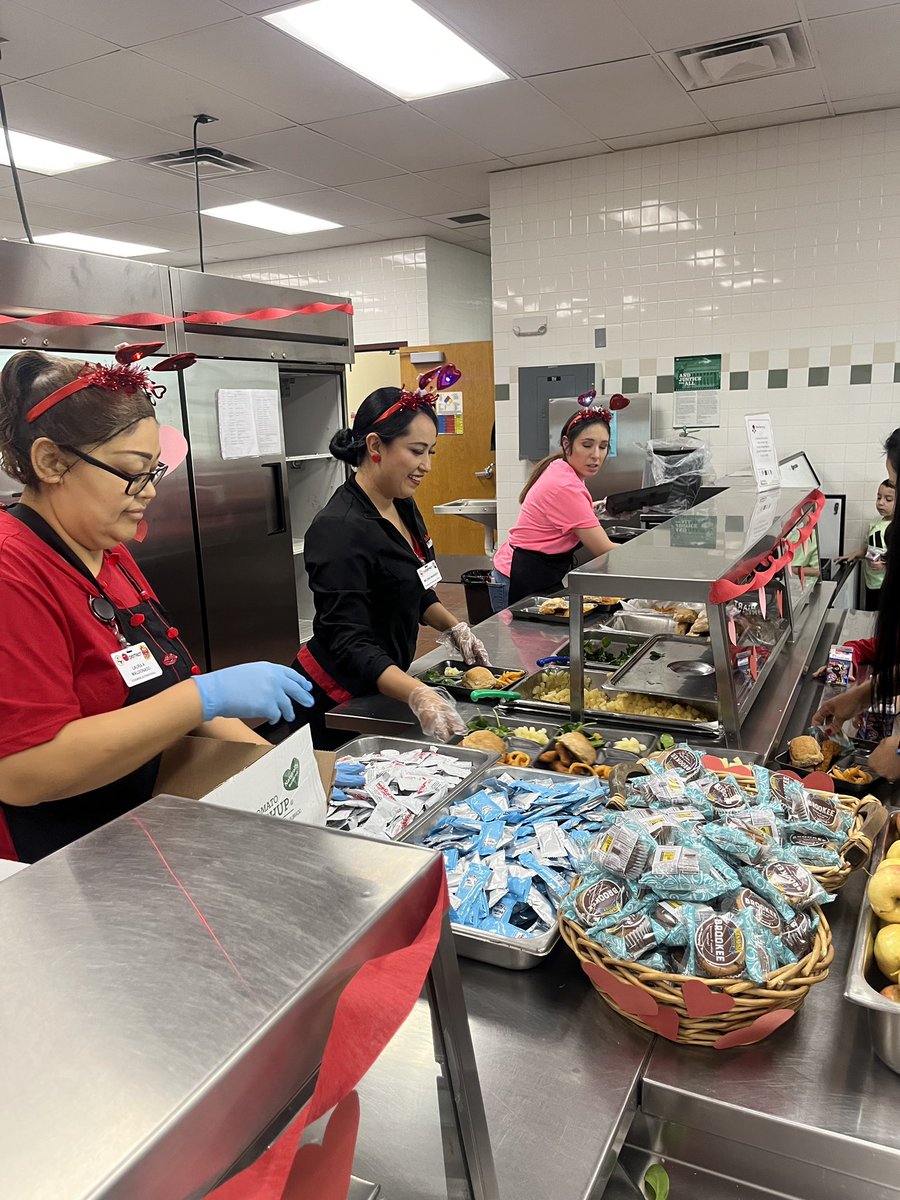 YISD Child Nutrition π (@yisdnutrition) on Twitter photo Spreading lots of lβ€οΈve! <a href="/EdgemereSchool/">Edgemere International School</a>
Students are enjoying a βBrookeeβ - a half brownie and cookie or a delicious chocolate chip cookie πͺ with lunch! Happy Valentineβs Day! π
#NourishingExcellence Spreading lots of lβ€οΈve! <a href="/EdgemereSchool/">Edgemere International School</a>
Students are enjoying a βBrookeeβ - a half brownie and cookie or a delicious chocolate chip cookie πͺ with lunch! Happy Valentineβs Day! π
#NourishingExcellence