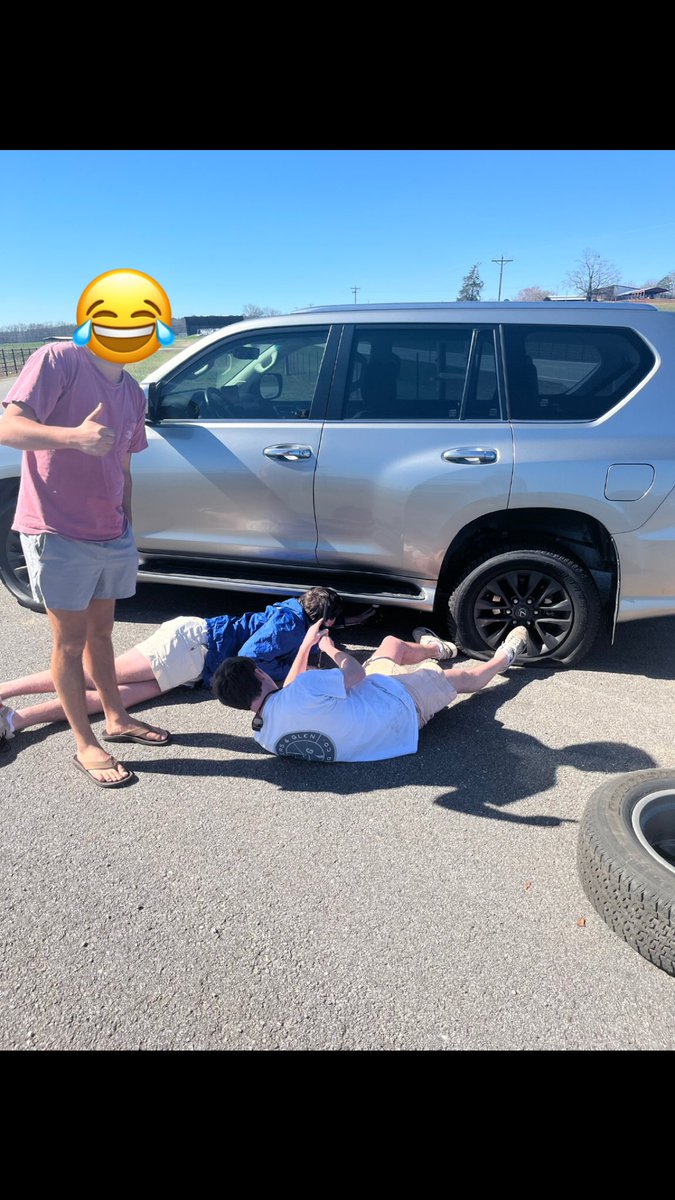 WelfareWarlock_'s tweet image. How many retards does it take to change a tire? #excelsior