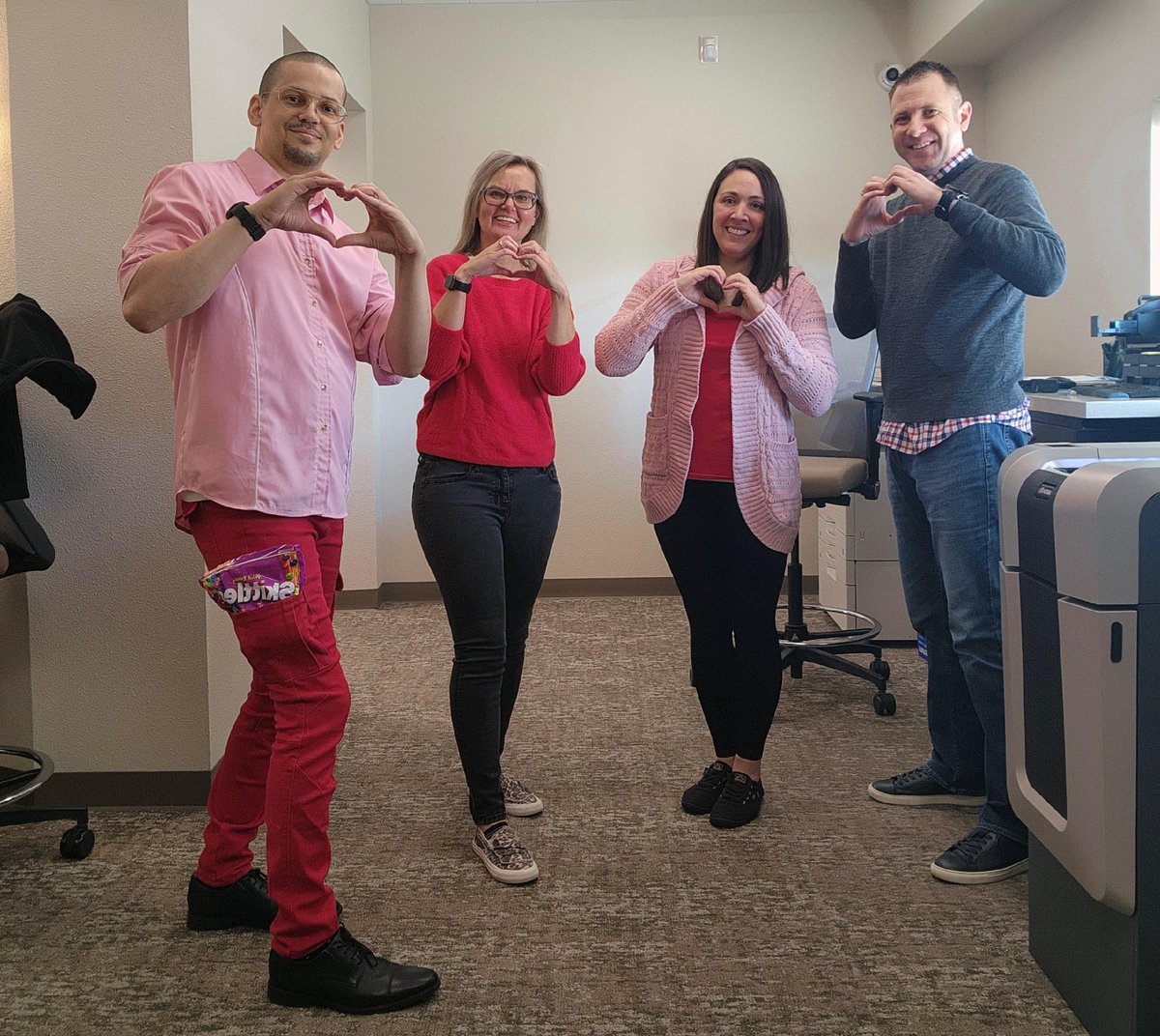 ♥️ Happy Valentine's Day from our Anderson team! We are so grateful to be a part of this wonderful community. Wishing everyone a day filled with love, joy and appreciation. ♥️