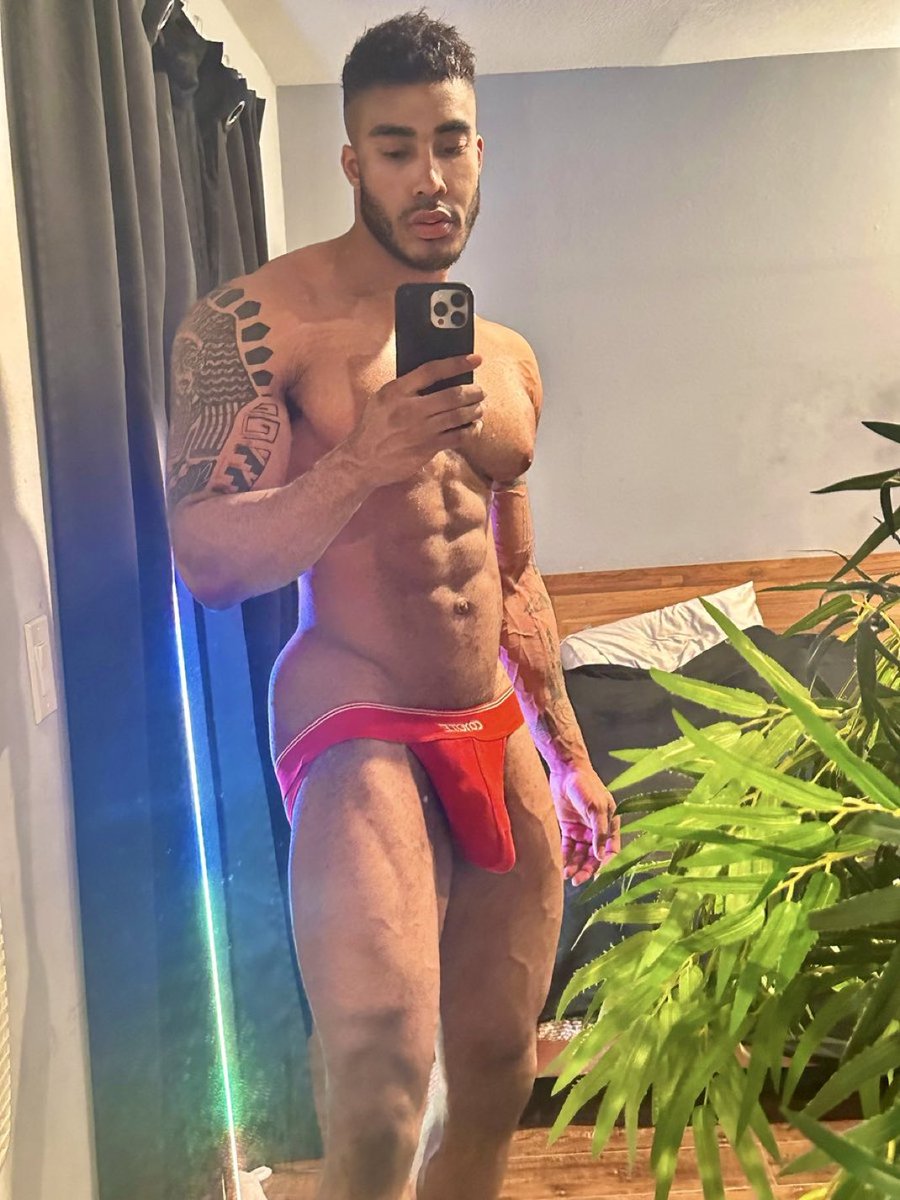 👉🏽 onlyfans.com/michaelprivi👈🏽