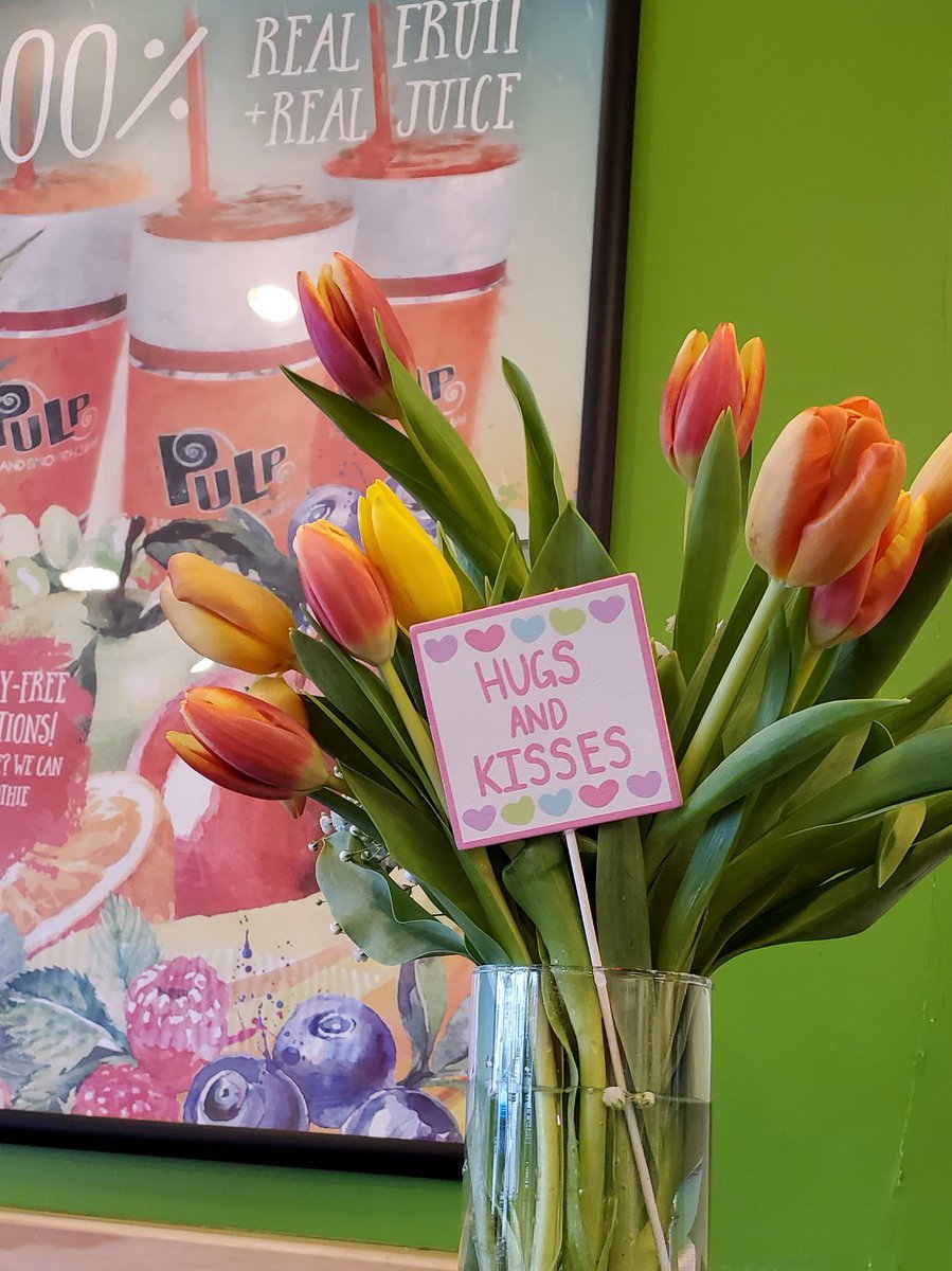 MadisonPulp's tweet image. Happy Valentine’s Day, Madison! We love you! 💘🌷