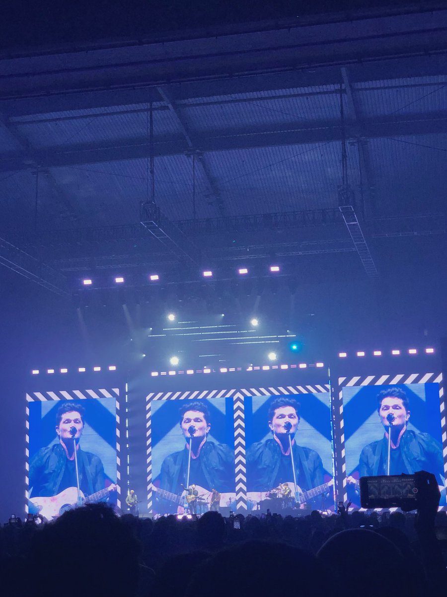 berbbunga's tweet photo. #TheScriptJakarta2025 🌟🎸🫴🏻🍿🥹🏃🏻‍♀️ https://t.co/piFUhAXgCu