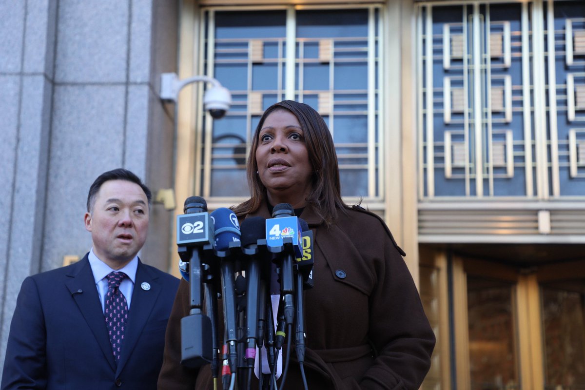 NewYorkStateAG's tweet image. Elon Musk may be the richest man in the world, but he and DOGE have no right to access your personal data and cut essential funding all Americans rely on.
 
We're in court today to stop this illegal power grab, because no one is above the law.