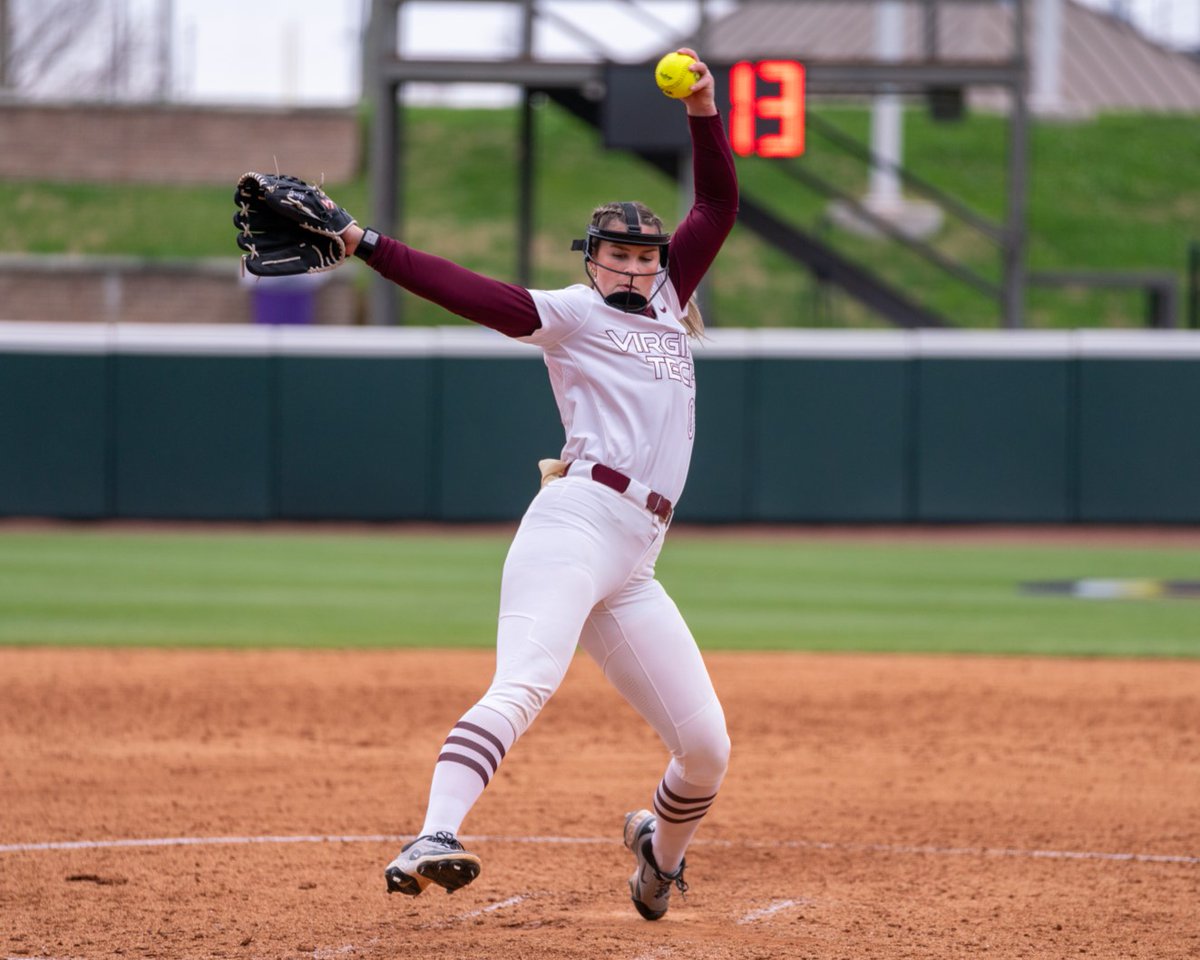 M6 | 2⃣ Strikeouts on the side for Cassie

#Hokies🥎