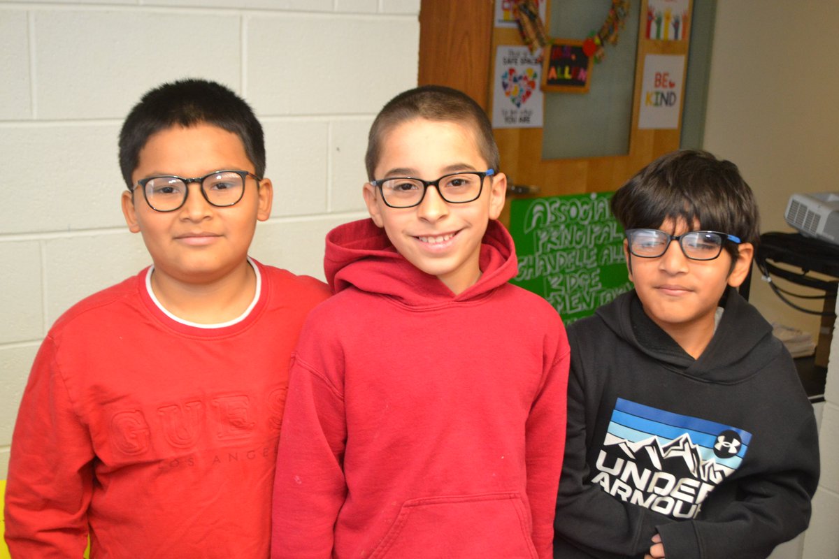 Conexus for Children's Vision (@conexusvision) on Twitter photo What's sweeter than a #Valentines? Bringing brand new glasses to students! This morning, Conexus returned to Ridge Elementary <a href="/HenricoSchools/">Henrico Schools</a> to dispense glasses to more than 50 students. For many, these glasses are their very first pair; making their world a little less blurry! What's sweeter than a #Valentines? Bringing brand new glasses to students! This morning, Conexus returned to Ridge Elementary <a href="/HenricoSchools/">Henrico Schools</a> to dispense glasses to more than 50 students. For many, these glasses are their very first pair; making their world a little less blurry!