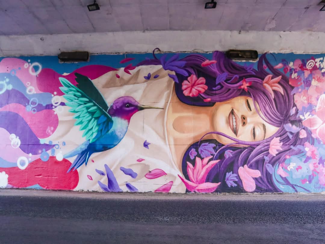 Como parte del Programa Pinta Trazos‚ el día de hoy, el <a href="/inmujer_cuerna/">Instituto de la Mujer de Cuernavaca</a>, llevó a cabo la inauguración de un impresionante mural con perspectiva de género💜, ubicado en el 📍Puente Gutenberg, del Centro Histórico. Por parte de la SDSySP contribuimos con: