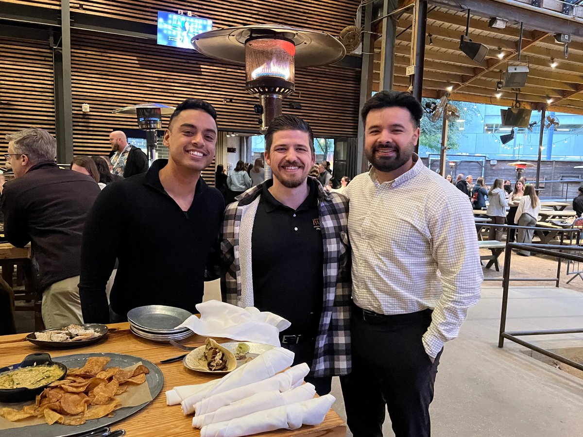 Yesterday evening, <a href="/PacificDPTweet/">UOPDPT</a> faculty, staff, students &amp; alumni mingled at a reception during the <a href="/APTAcsm/">#APTACSM</a> conference—the largest physical therapy conference in the country! Thank you to everyone who joined us! 🙌 View images from the reception: lnk.bio/UOP_SHS