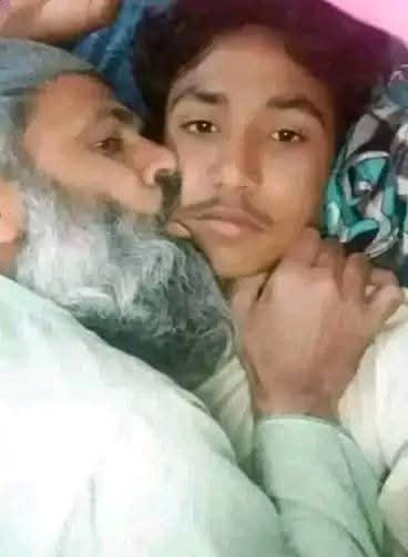 مدرسے والوں کا تو ہر دن ہی ویلنٹائن ڈے ہوتا ہے 😂