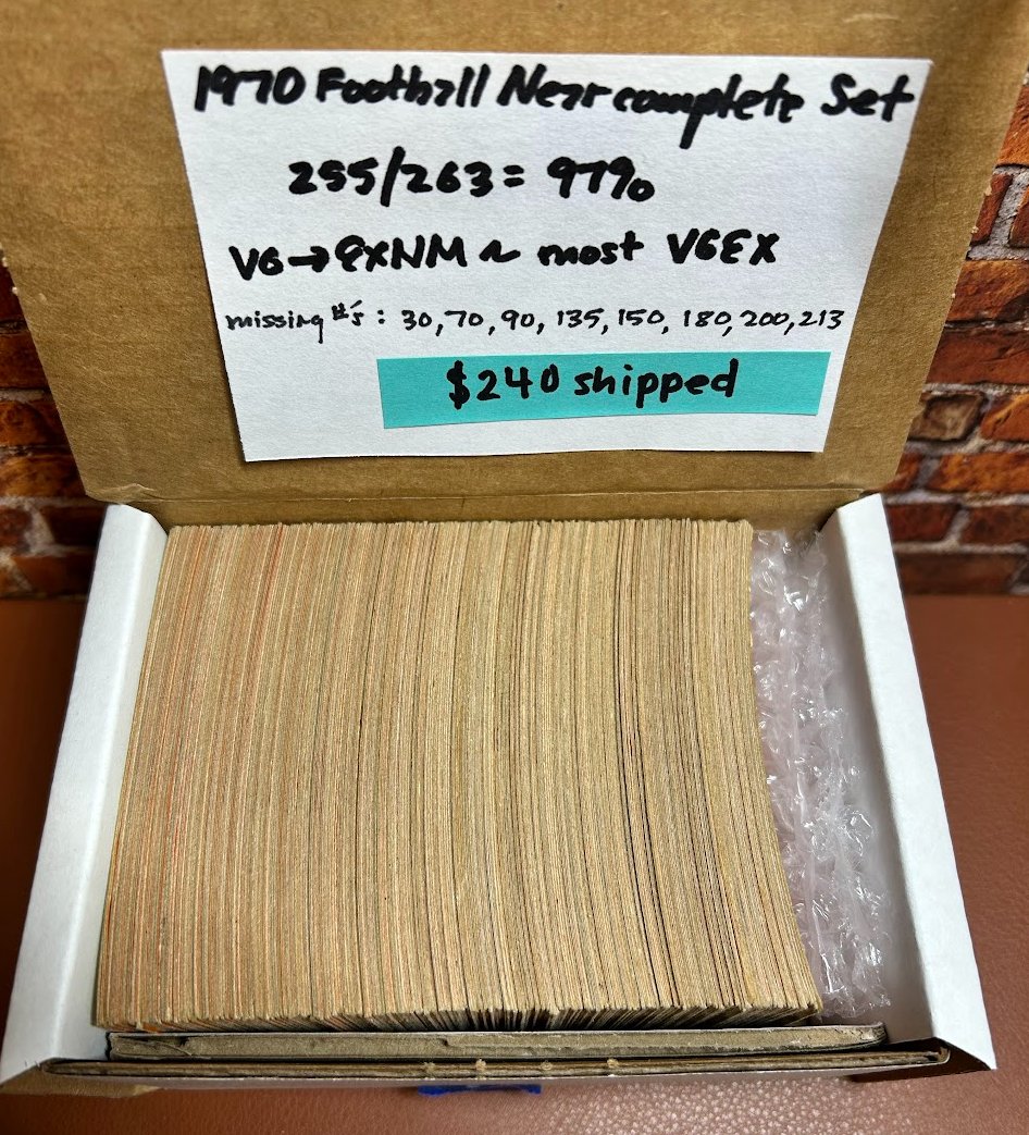 rowsoflegendss's tweet photo. 1970 Topps - Near complete set
$240 shipped
255/263 = 97%
Missing #'s 30, 70, 80, 135, 150, 180, 200, 213
VG -> EXNM ~ most VGEX https://t.co/kmaGfMi7UT
