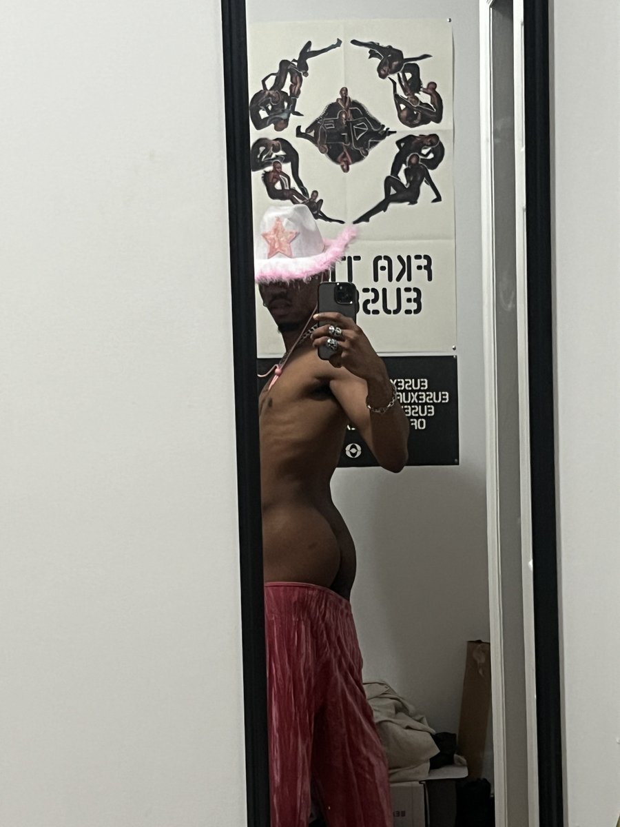 PHAT DICK PAPI 💗 tweet media