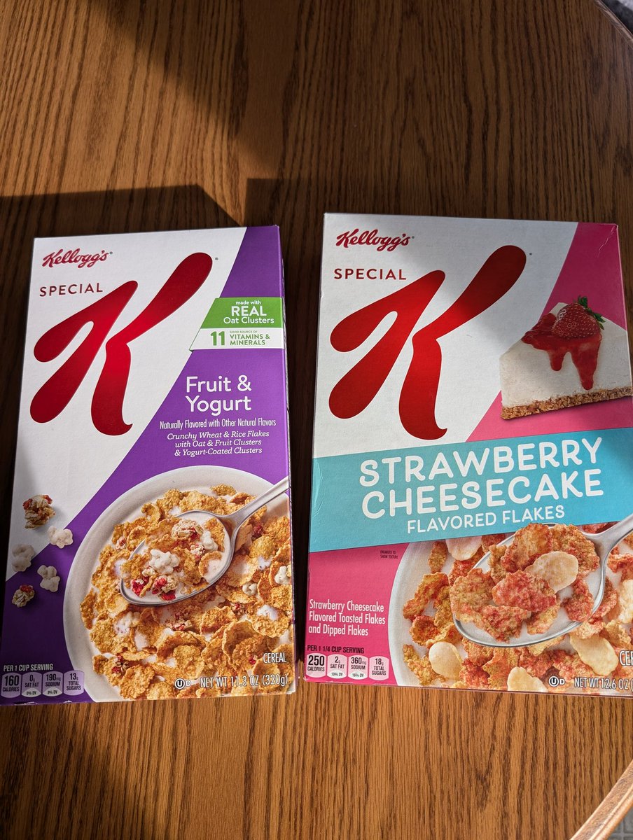 Kelloggs Special K Shrinkflation

Same price, but now Special K has reduced the amount of cereal from 12.6 oz to 11.3 oz in each of their newer boxes. 

Less value. Shame Kelloggs. <a href="/KelloggsUS/">Kellogg's</a>
#kelloggs