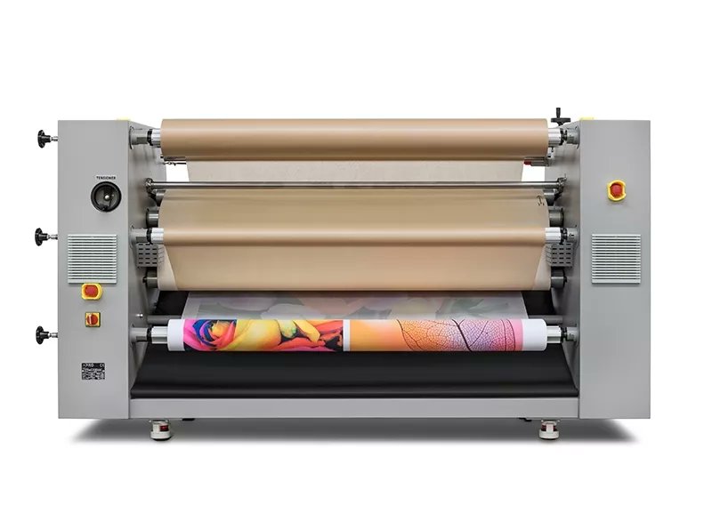 WorldImagingNew's tweet image. Vivid colors, flawless transfers . The @cutworxusa Flexa DS170’s oil-heated drum ensures top-quality results with every press. 🔥✨

 #SublimationPro #CutworxUSA