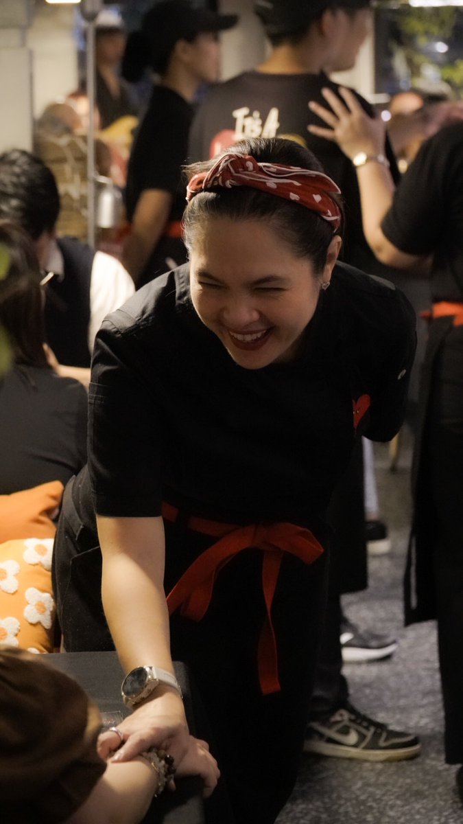 officialjudayph's tweet photo. (1/2) Happy to share the story behind every dish on the menu of ‘Opposites Attract : A 10-course plated meal’ ✨❤️

Hope we made your valentine’s day memorable this year ❤️‍🔥  

#Angrydobo #ChefsNight #ValentinesDay #ThisIsLove #LoveEatRelationship https://t.co/o7QQnQXOCd