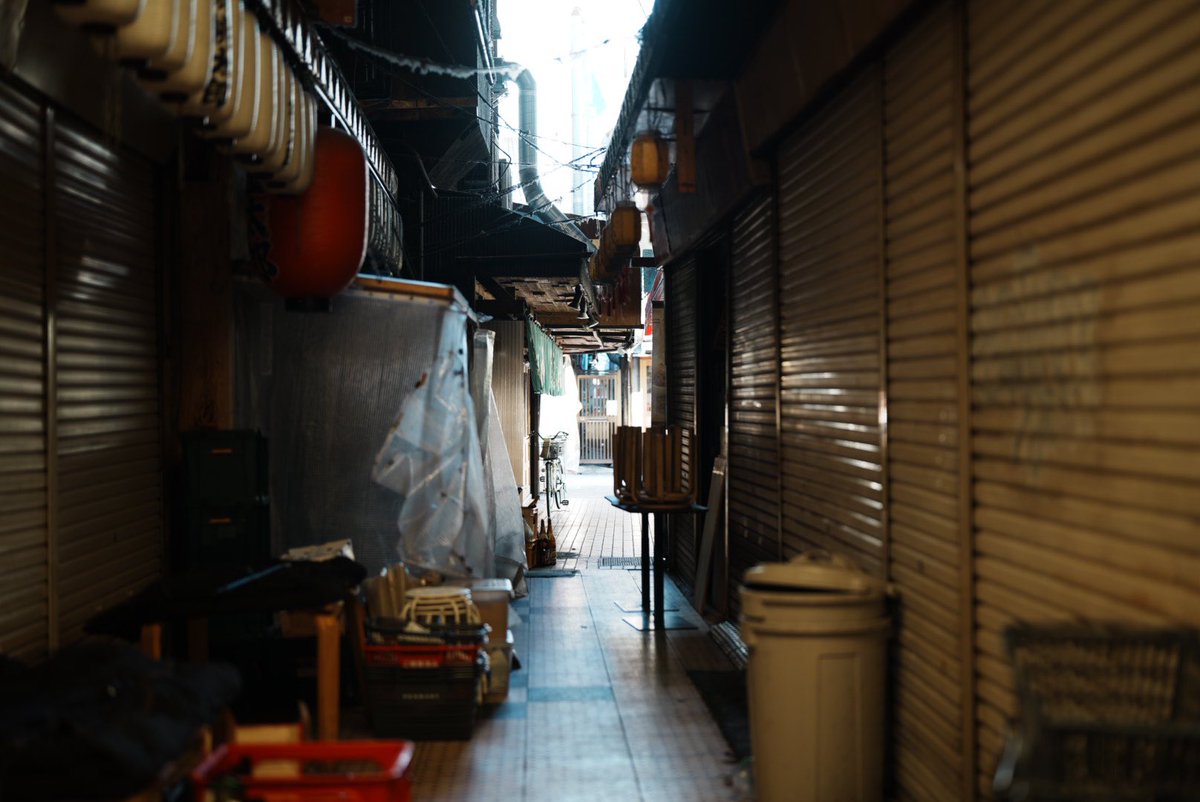 kurara7122's tweet photo. 50mm f1.2 GM 🚶散歩
#赤羽 #商店街 、探索記。

みんな大好き
#おでん 🍢よ〜🤩

⭐️レビューも是非！！⭐️
　⇩
SONY FE 50mm f1.2 GM 
という「神レンズ」に浸る（実写レビュー）
https://t.co/6TMWwjxQY6…

#GOOPASS にてサブスク中
#sonygmaster #goopass #sony #gmasterlens #sonyfe50mmf12gm https://t.co/NKHfXffYiv