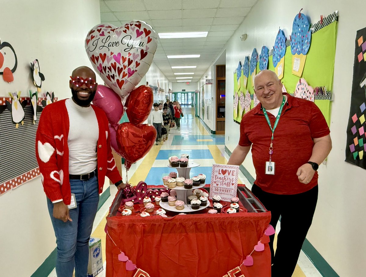 Spreading a little “love” to our AES staff on Valentine’s Day! We are so fortunate to have such caring and dedicated teachers to foster learning for our Cougars! 💛💚