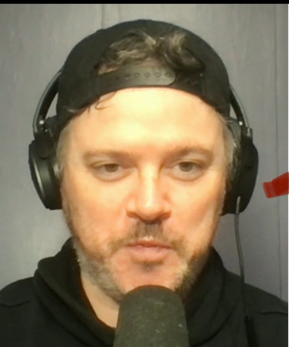 Who wore it better? Colby or MJ? Episode for full context.