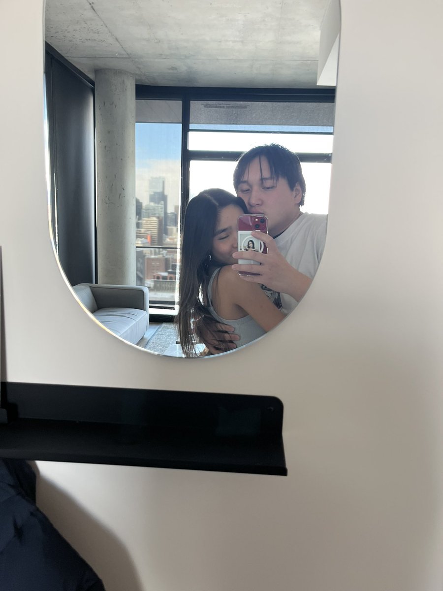 _Pancit_'s tweet image. Happy Valentine’s Day cutie 🥰 (she doesn’t have twitter so thank god hehe)