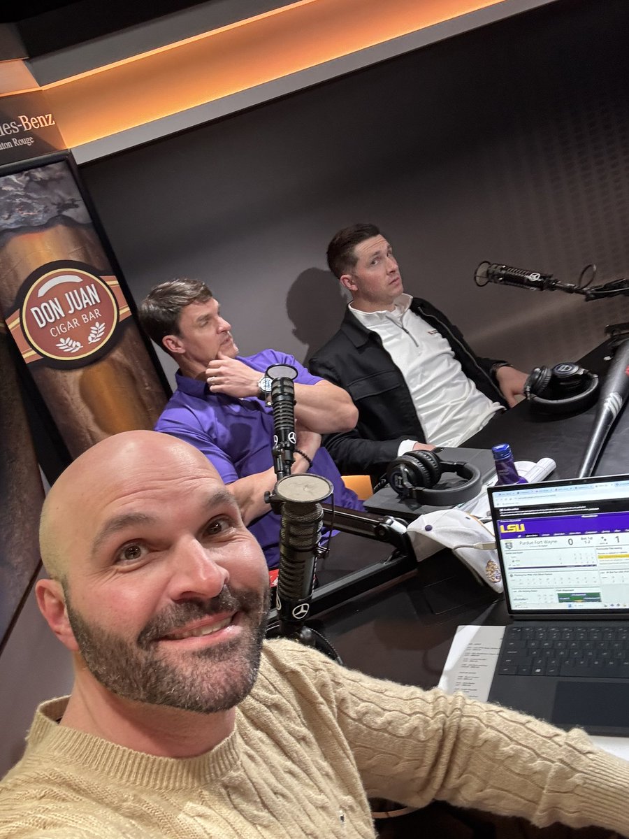 Matt Moscona (@mattmoscona) on Twitter photo AFR Extended Edition is LIVE! ⚾️
We’ve got <a href="/rtheriot7/">ryan theriot</a> & <a href="/mpappy14/">Michael Papierski</a> in studio!
WATCH 👇
🎥 youtube.com/live/3k-IbCNy5… AFR Extended Edition is LIVE! ⚾️
We’ve got <a href="/rtheriot7/">ryan theriot</a> & <a href="/mpappy14/">Michael Papierski</a> in studio!
WATCH 👇
🎥 youtube.com/live/3k-IbCNy5…