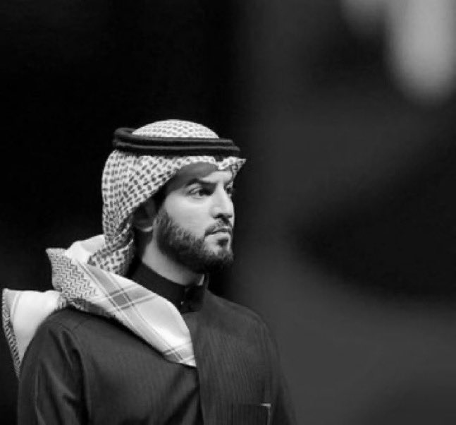 سنوات والجماهير الهلاليه تقف صف واحد في وجه من يتكلم عنك باي شي كان 

واليوم كلنا مع من يتكلم عليك في حال لم تخرج وتتكلم عن التحديات اللي تجعل الهلال يخسر النقاط بالتحكيم

الان يجيب عليك ان تحافظ على حقوق ناديك وتهاجم بشكل مباشر الاخطاء اللي دمرت فريقك

الهلال أمانه بين يديك..