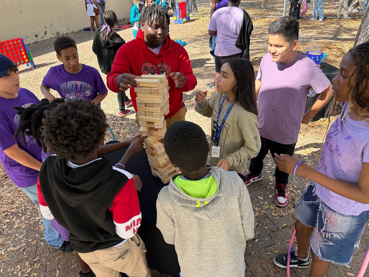 Miami-Dade Schools tweet media