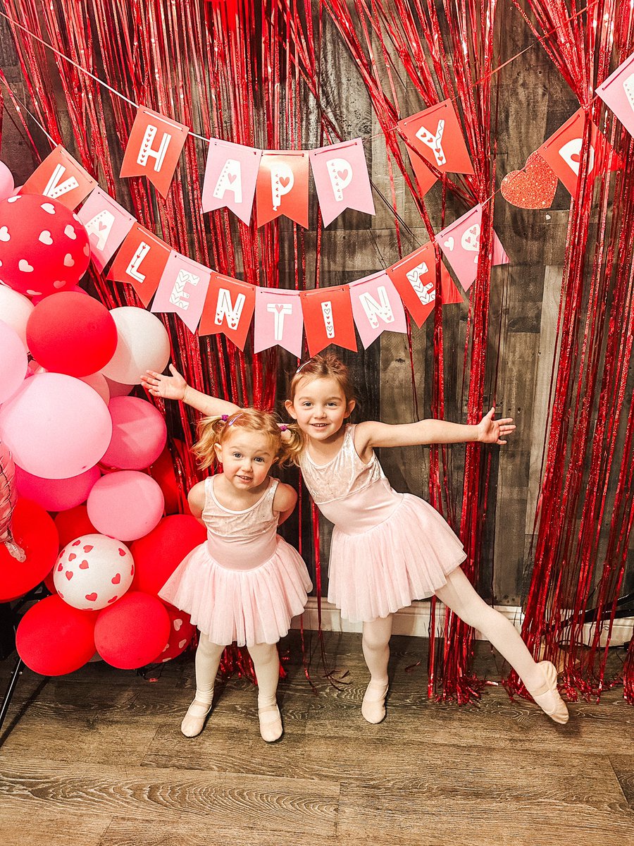 How it started…. Vs. how it ended up! 😂💕💋 I traded Tinley a cookie for a smile. Love my little love bugs! Happy Valentine’s Day everyone!