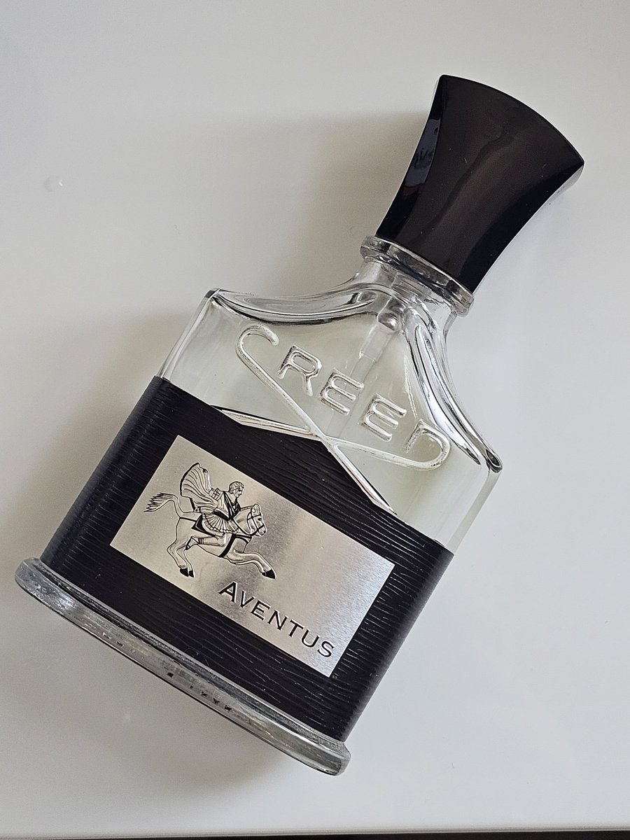 Ouriço de cartola tweet media