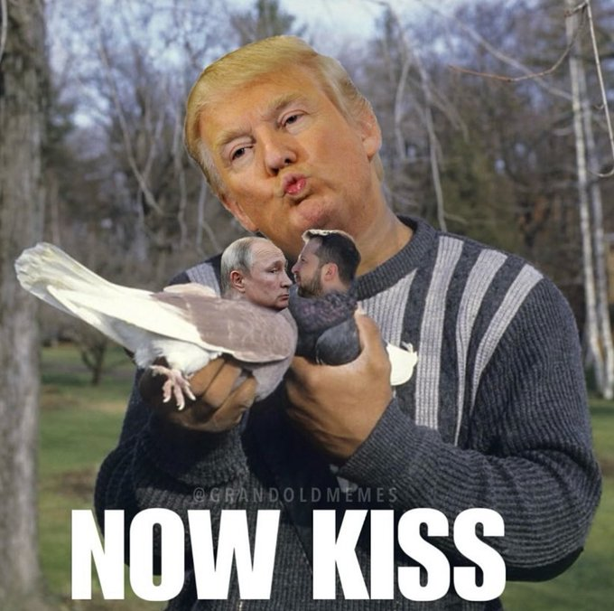 <a href="/elonmusk/">Elon Musk</a> 😂😅😂