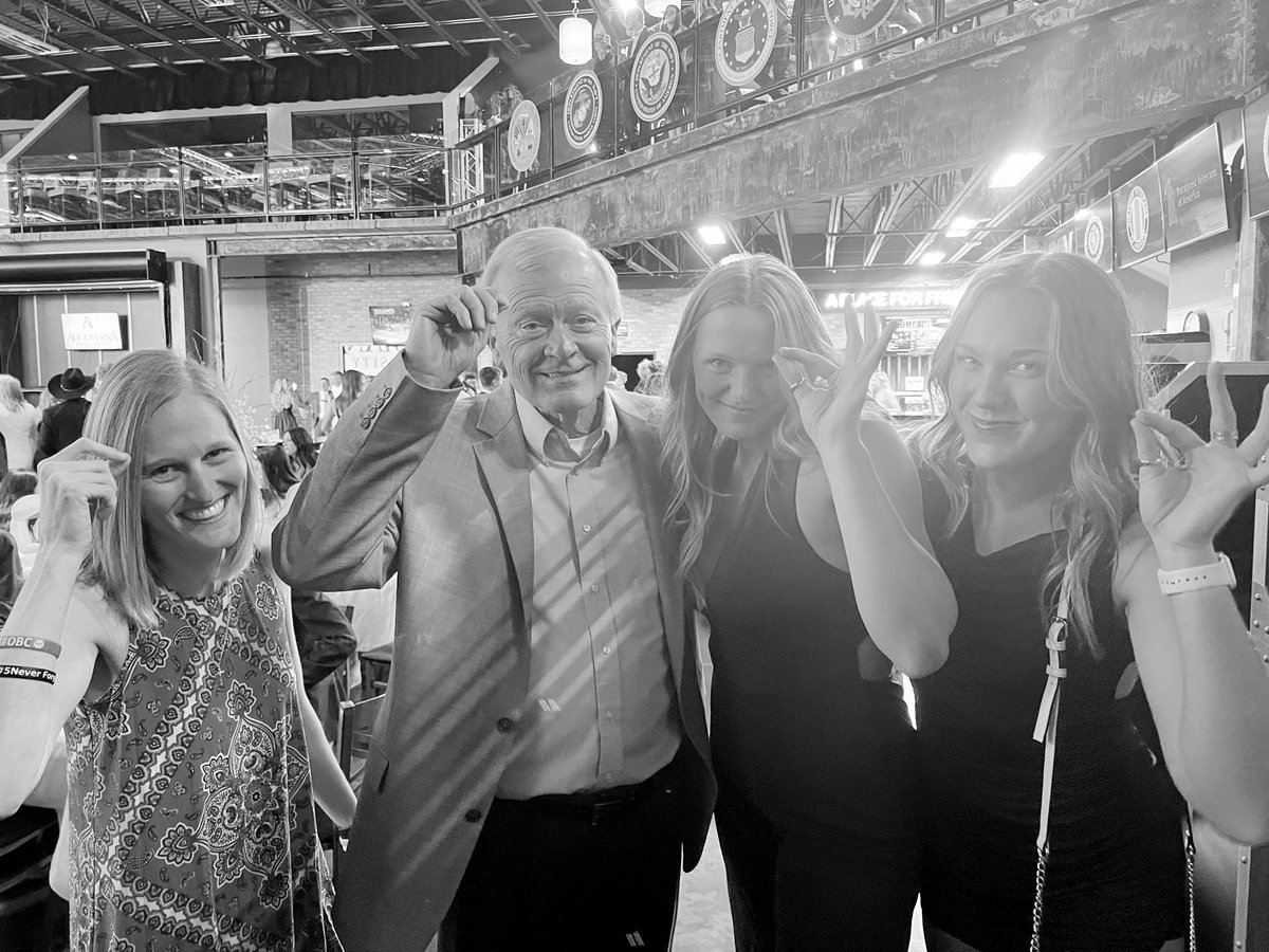 Happy Senior Night(s) to (A-bee) and GoGo (tomorrow-I can’t wait to be there for it)! 

Senior night looks a little different than we thought it would, for a lot of reasons, but so very proud of you 2!  So many wonderful memories together 🤍

<a href="/AbyPhipps/">Aby Phipps</a> <a href="/johannabmiller/">JohannaMiller</a>