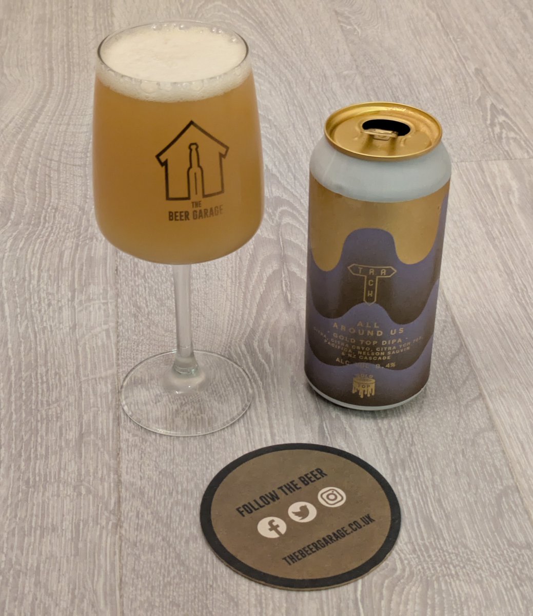 adamthebarman's tweet photo. This is the one I was looking forward to. A gold top from Track with the @UKBeerGarage seal of approval. Legendary!
#newbeersresolution https://t.co/1s0qGbLcLz