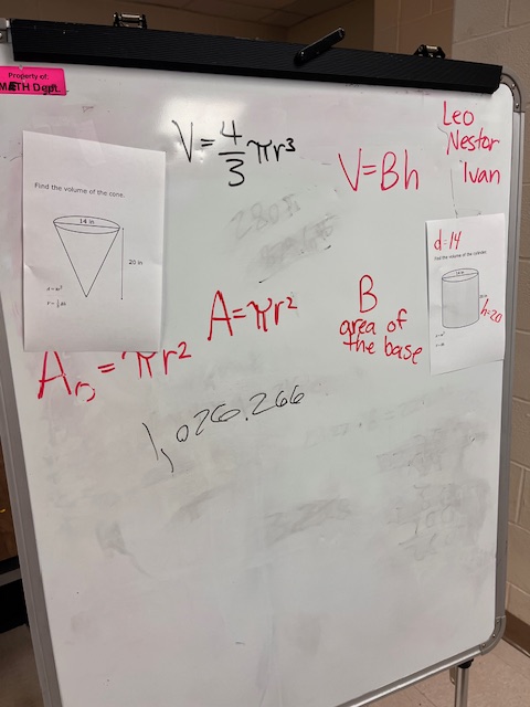 MrsCookMSMath's tweet image. I love that my students are gaining a deep understanding of the relationship between the volume of a cylinder compared to a cone! 🥰😎