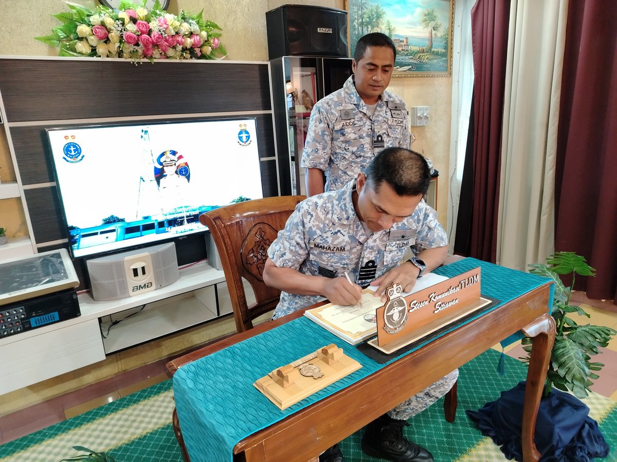 Stesen Komunikasi TLDM Sitiawan (SKS) tweet media