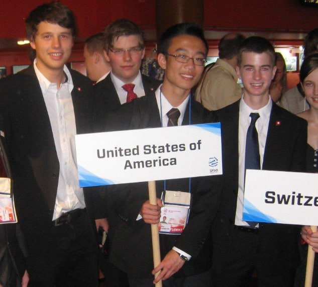 kirbyongeo's tweet photo. Hyperliquid 🤝 USA

1/
Jeffrey Yan went from being one of thousands of students to being the top 5 in the U.S., earning silver medal at the International Physics Olympiad, to buidling one of the most innovative perp DEXs in crypto - Hyperliquid

A short thread 🧵👇 https://t.co/AImUg7fK8Y