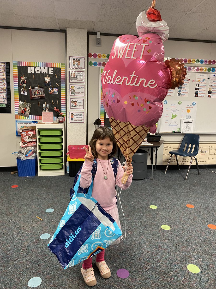 This Valentine's Day was all about love and friendship in our first-grade class!❤️Our <a href="/ErmelES_AISD/">Ermel Elementary</a> students exchanged Valentine’s cards, fostering relationships and spreading joy💌