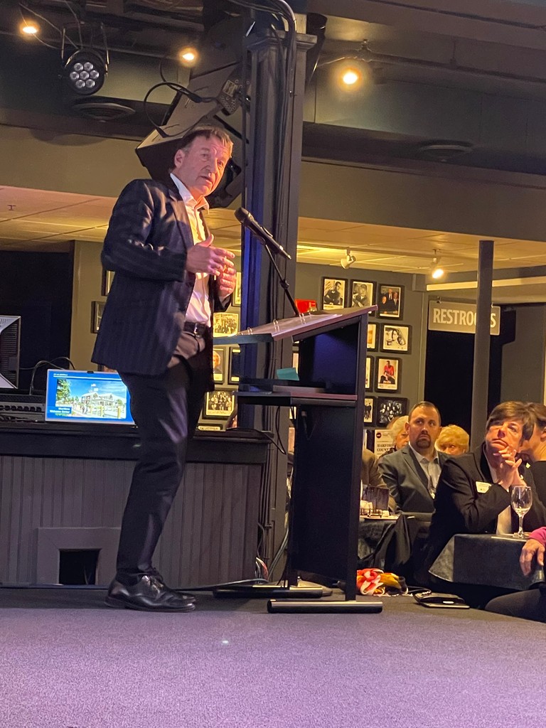 AlchemiDesign's tweet image. Happy Valentine's Day and a wonderful Tourism Day! A big thank you to the Maryland Tourism Coalition for an insightful Tourism Day, showcasing the impact of tourism on our state, the hospitality sector, and the growth of small businesses.  #maryland #mdsmallbusiness #tourism