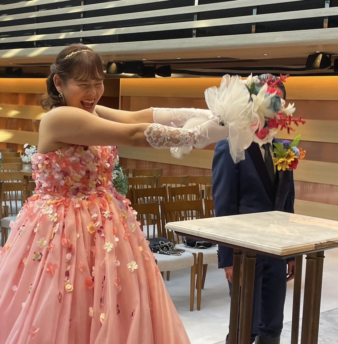 kaco_MG_Hinako's tweet photo. 昨日 #ThePlaceofTokyo さんにて #結婚式 を挙げました!
参列してくださった方、配信をご覧くださった方、ありがとうございました!
これからも私達らしく素敵な家庭を作っていきます!💖
#新婚カップル
@kacoeat58 https://t.co/pF8yl9VpEI