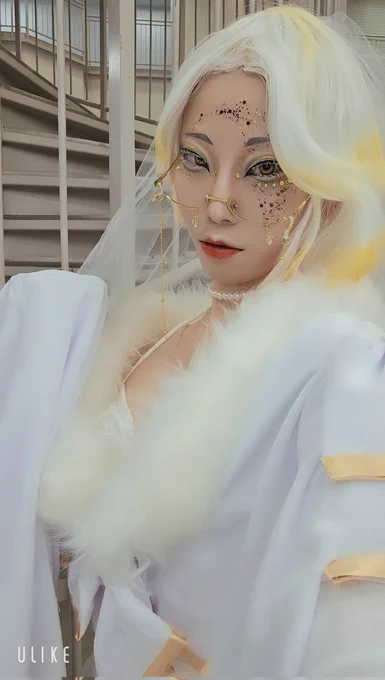 速報〜!今日クラゲ擬人化併せしてるよ! #アコスタ池袋 
