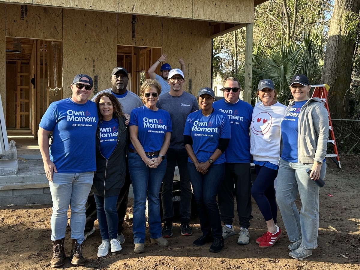 AbelHarding's tweet photo. It was a beautiful day for a @Habitat_org build with @wabiJax. Kudos to our @FirstHorizonBnk team members who showed up to kick off the Presidents Day weekend. https://t.co/NfJ6U59F8Q