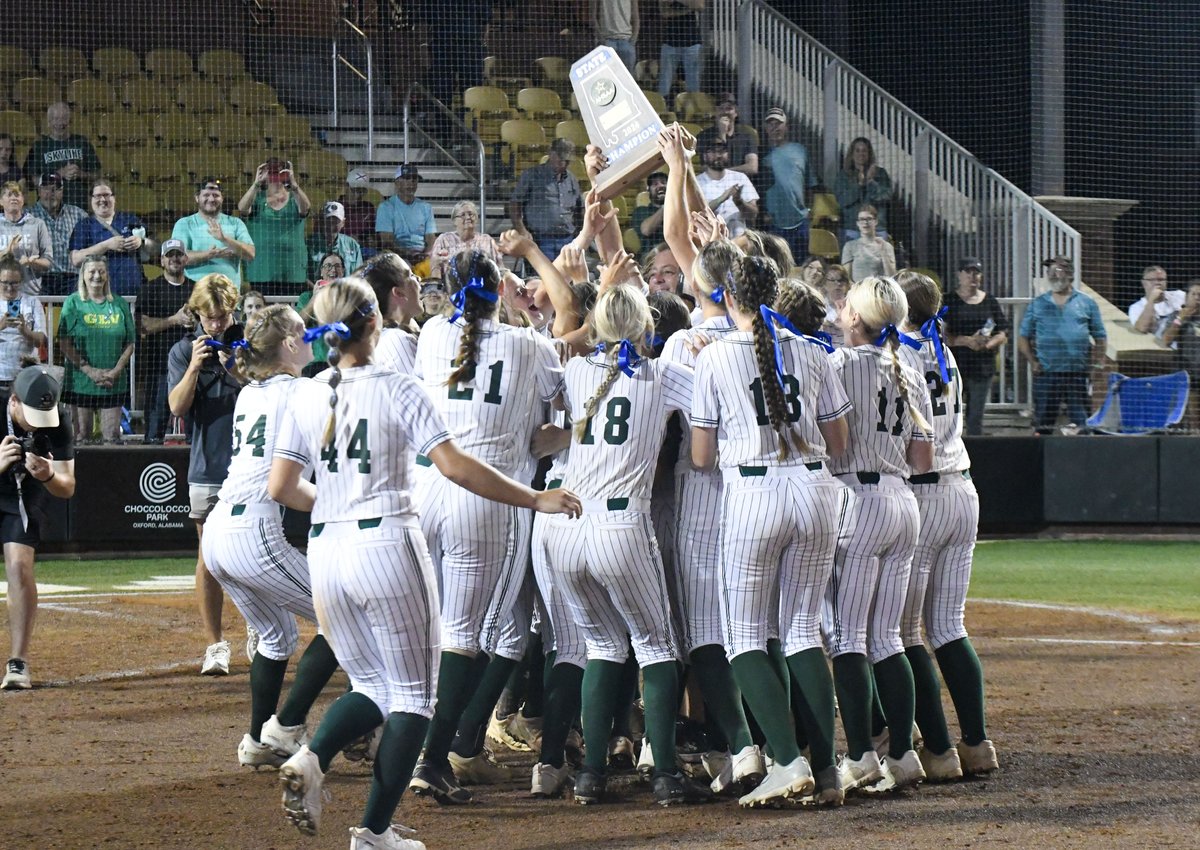 Kyle Parmley 🥎 tweet media