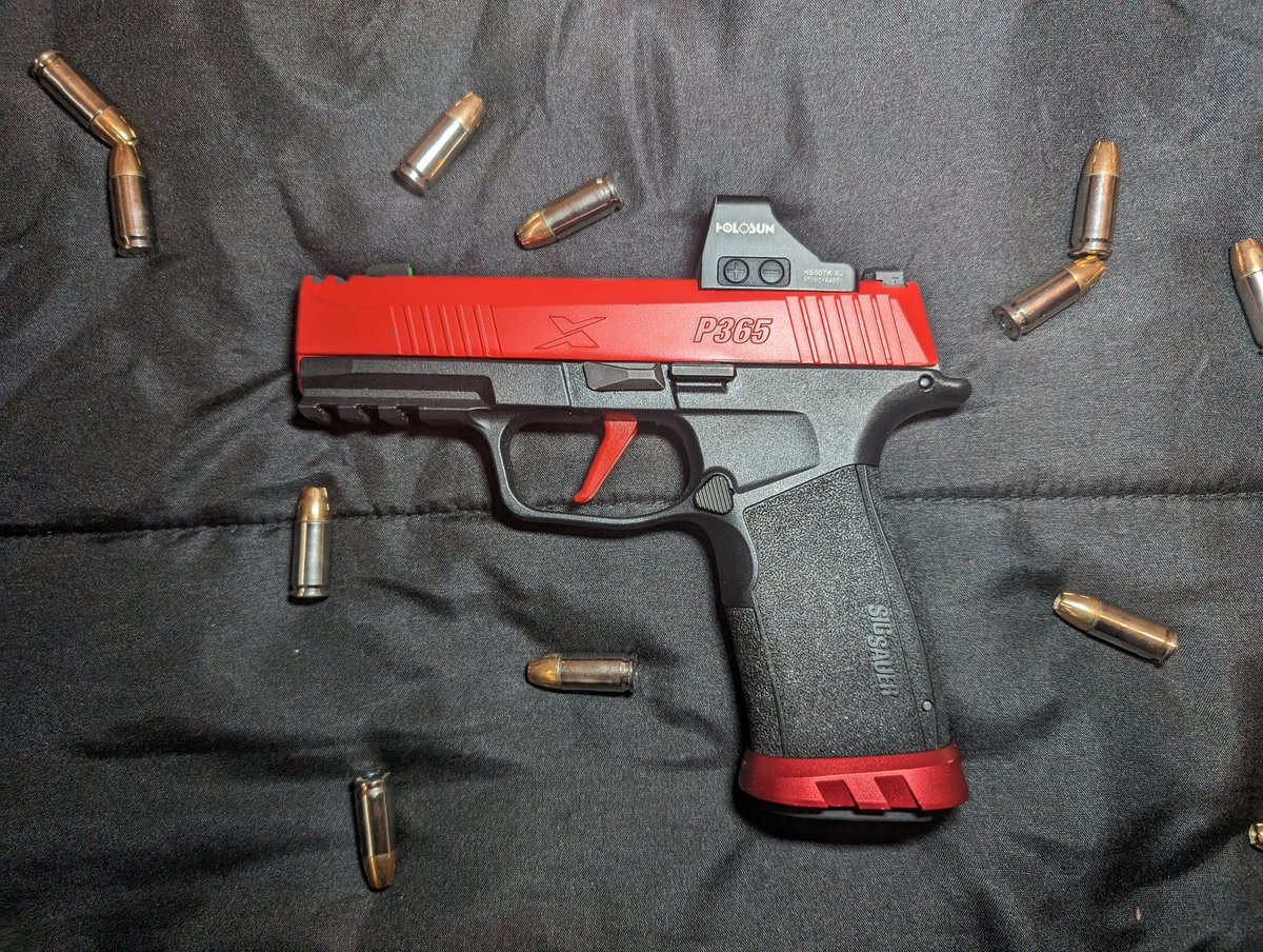 FatherOfArms's tweet photo. @Guns_com I still have my P365 X Macro with more than 3,000 rounds on it. https://t.co/9q2cZq8cyr