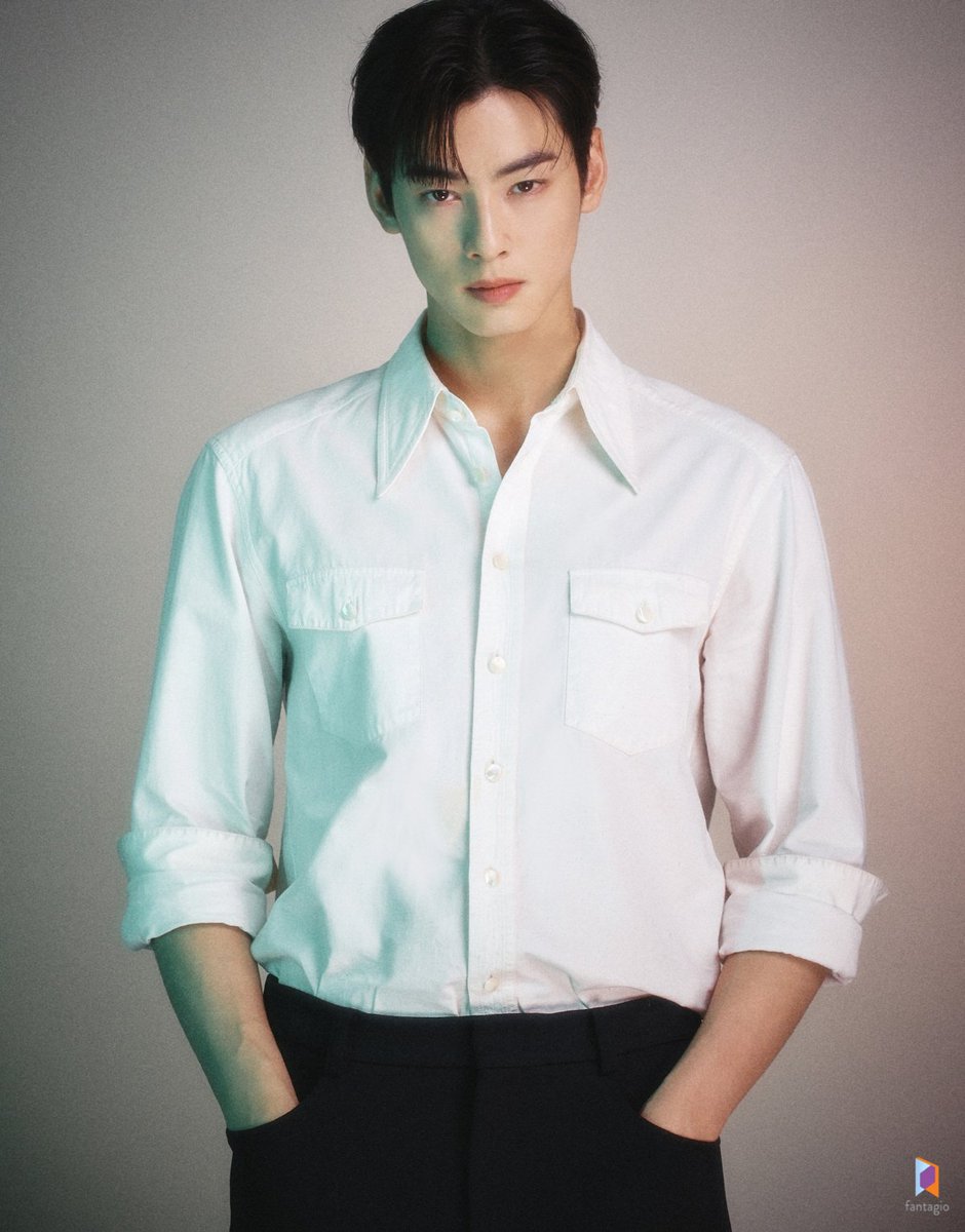 📰 CHA EUNWOO is mentioned in a ‹CINE21› article about the transformation of the film industry and the growing importance of global recognition in casting decisions.

He is highlighted as one of the rising figures gaining influence due to his immense popularity in Asia and