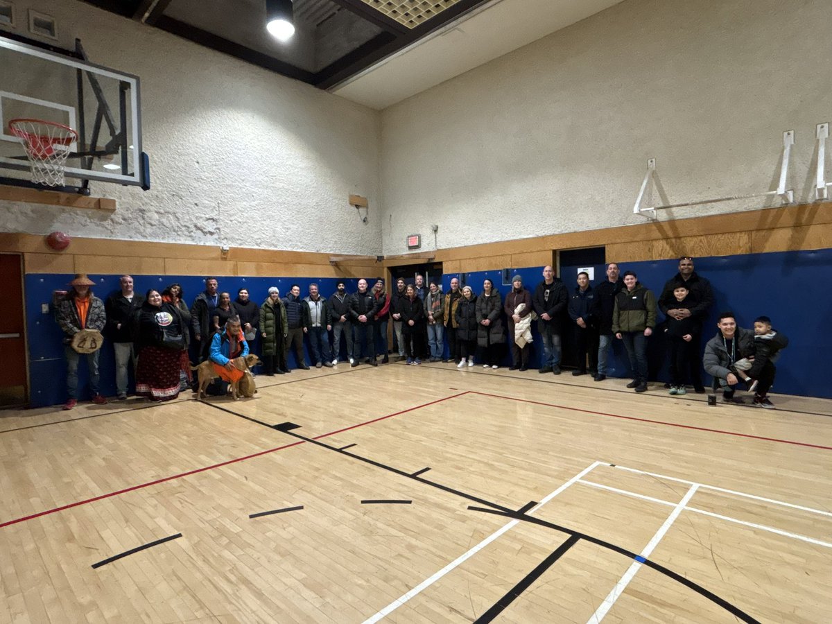 Today #VPD was out in Vancouver’s #DTES to take part in the 33rd annual #WomensMemorialMarch. February 14 is a day to honour and remember those missing and murdered, and to reflect on the resiliency within our Indigenous communities.