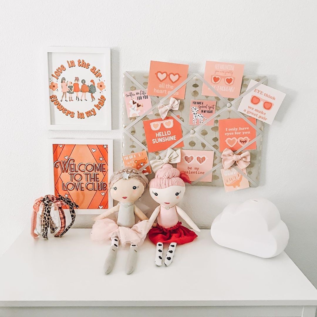 Love is in the air, and so is the soothing mist from our PureBaby® Cloud Ultrasonic Cool Mist Humidifier 💕 
⁠
Happy Valentine's Day from the coziest corner of this little girl's room! ❤️⁠

⁠📷: <a href="/desert/">desert</a>.and.cotton