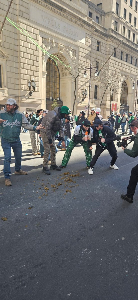 <a href="/phillysport/">Philadelphia Inquirer Sports</a> The worst pictures of Super Bowl LIX, picked by us. #RIPcowboys <a href="/alwayssunny/">It's Always Sunny</a> #horsepoop